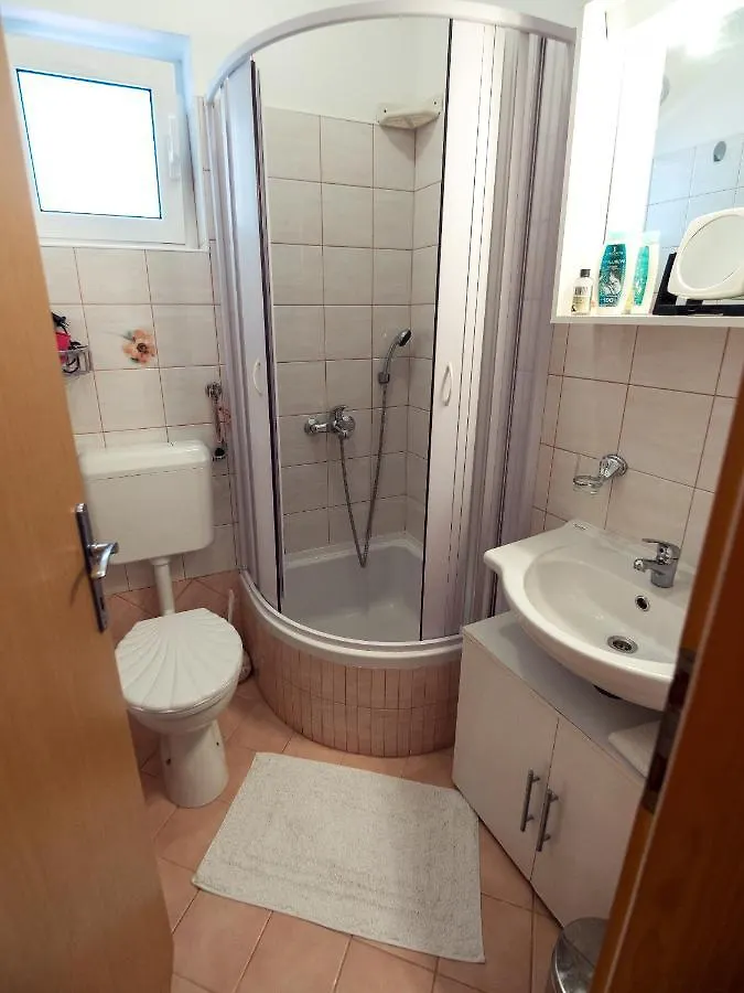 M. De Dominisa 5 Apartment Rab Town